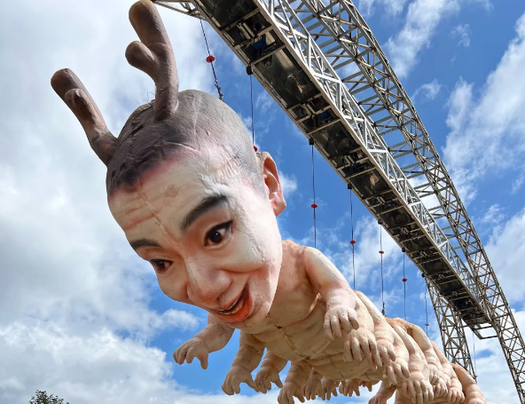 Some call it creepy, others call it art — Lijiang’s new hotspot divides the internet 👀