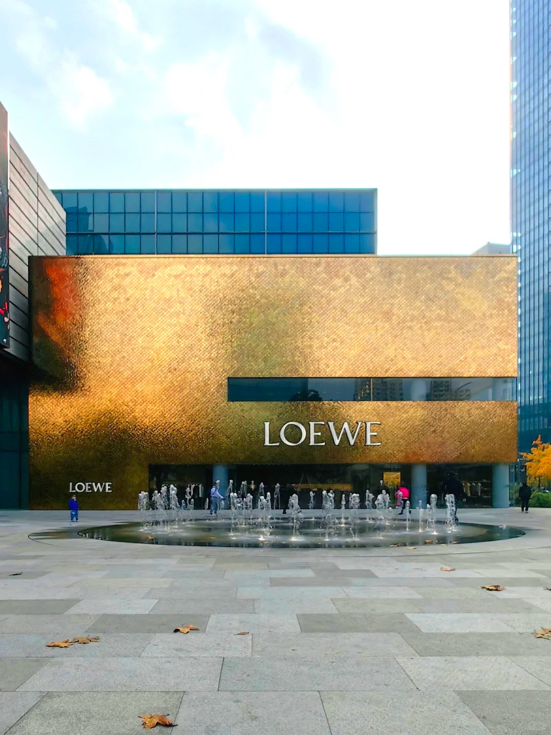 Shanghai’s New Gold Brick: CASA LOEWE Shimmers in Jing’an