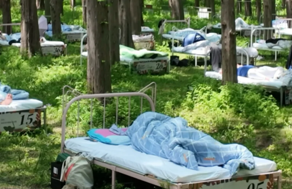 Shanghai is hosting a 7-hour sleep competition where people can win cash by lying still